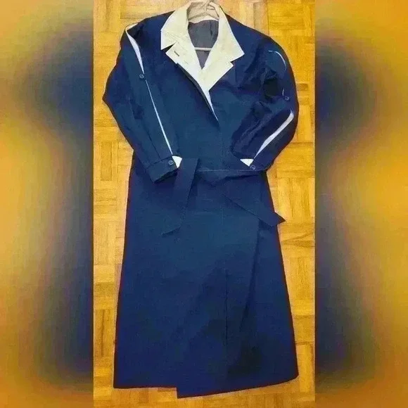VINTAGE!! Collection Élégante | Blue with White Details Trench Coat Size 7/8 - Picture 2 of 5